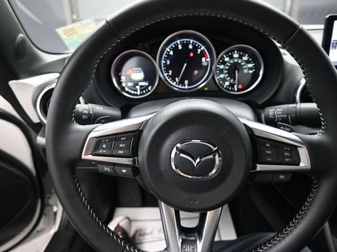 Used 2024 MAZDA MX-5 Miata Grand Touring w/ Weather Package RWD image 8