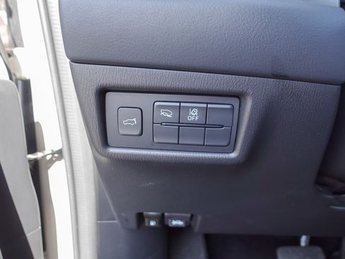 Used 2025 MAZDA CX-5 AWD 2.5 S w/ Preferred Package image 12