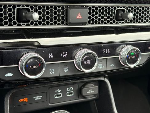 Used 2024 Honda Civic Touring image 19