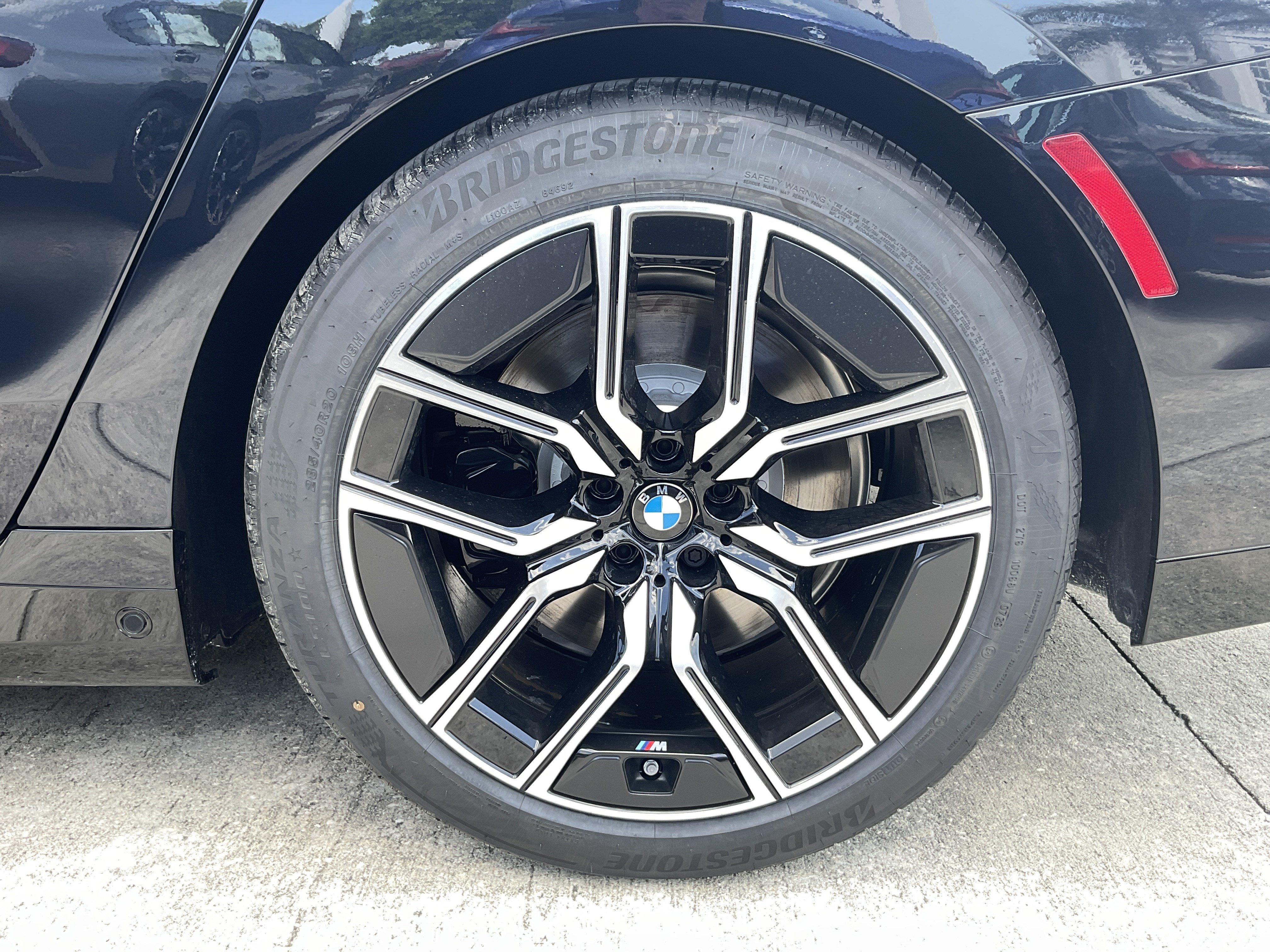 New 2026 BMW 740i w/ Executive Package RWD image 7