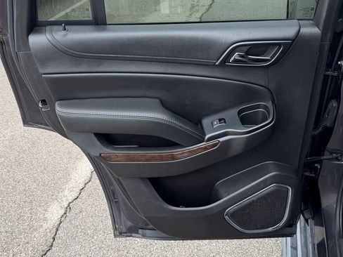 Used 2016 Chevrolet Tahoe LT w/ Luxury Package image 20