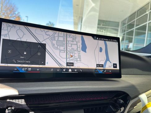 New 2026 BMW 330i xDrive Sedan w/ Premium Package image 23