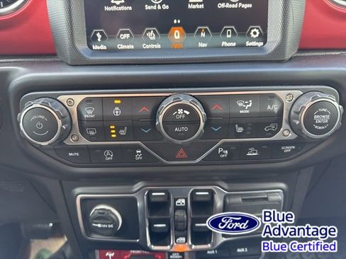 Used 2022 Jeep Wrangler Unlimited Rubicon w/ Cold Weather Group image 26