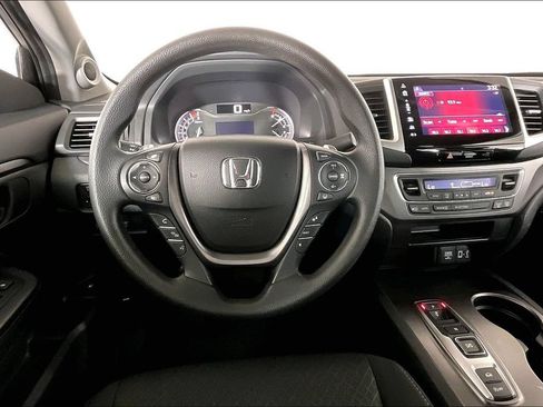 Used 2020 Honda Ridgeline Sport image 4