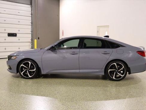 Used 2022 Honda Accord Sport image 5