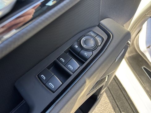 Used 2024 Chevrolet Silverado 1500 ZR2 w/ Technology Package image 16