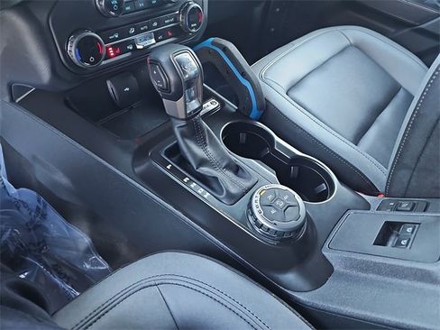 Certified 2024 Ford Bronco Black Diamond image 24