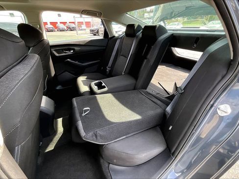Used 2023 Honda Accord EX image 18