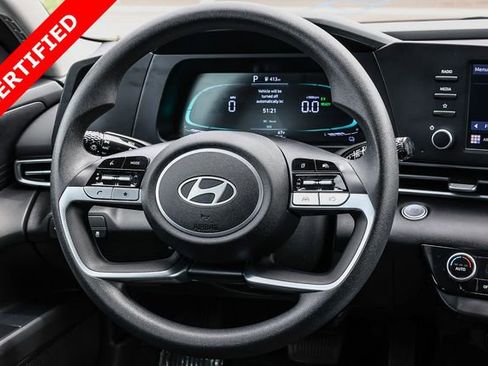 Certified 2025 Hyundai Elantra Hybrid w/ Cargo Package FWD image 17