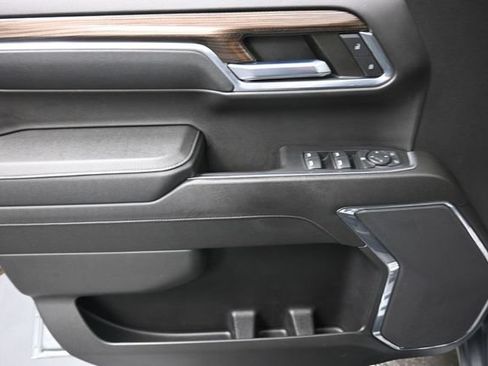 Certified 2023 Chevrolet Silverado 1500 RST AWD/4WD image 13