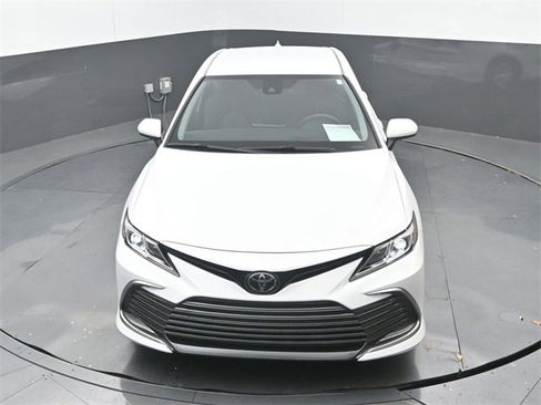 Used 2024 Toyota Camry LE image 30