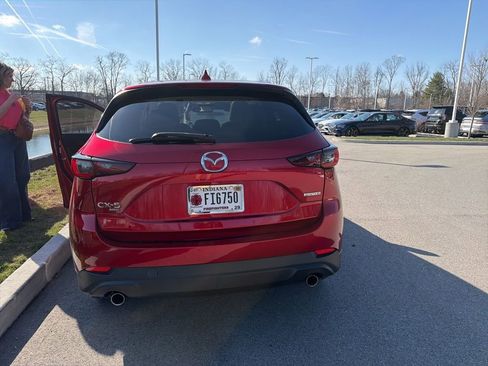 Used 2022 MAZDA CX-5 AWD 2.5 S w/ Preferred Package image 4