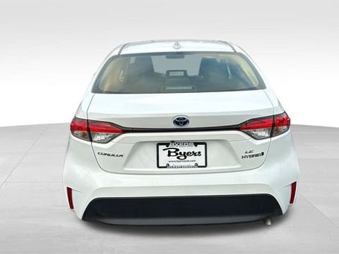 Used 2024 Toyota Corolla LE image 30
