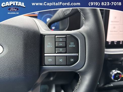 Used 2025 Ford F350 Lariat w/ Black Appearance Package image 22