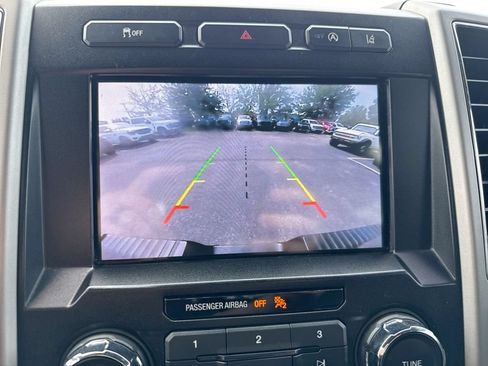 Used 2020 Ford F150 Lariat AWD/4WD image 16