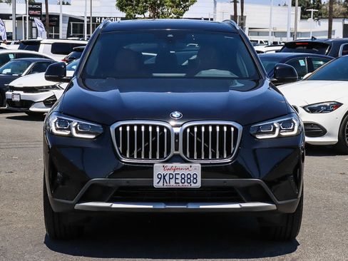Used 2024 BMW X3 xDrive30i w/ Convenience Package AWD/4WD image 2