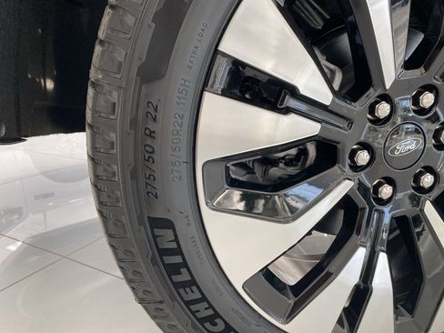 New 2025 Ford Expedition Platinum w/ Platinum Ultimate Package image 3