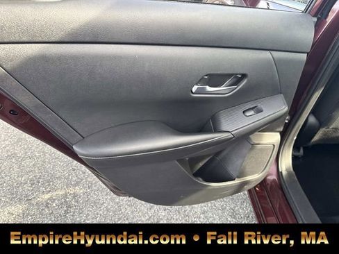 Used 2023 Nissan Sentra SV image 16