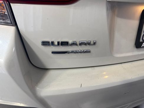 Used 2021 Subaru Crosstrek 2.0i AWD/4WD image 10