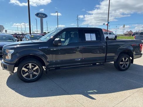 Used 2016 Ford F150 XLT w/ Equipment Group 302A Luxury image 4