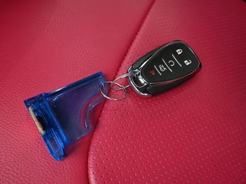 Used 2021 Chevrolet Camaro LT w/ RS Package image 47