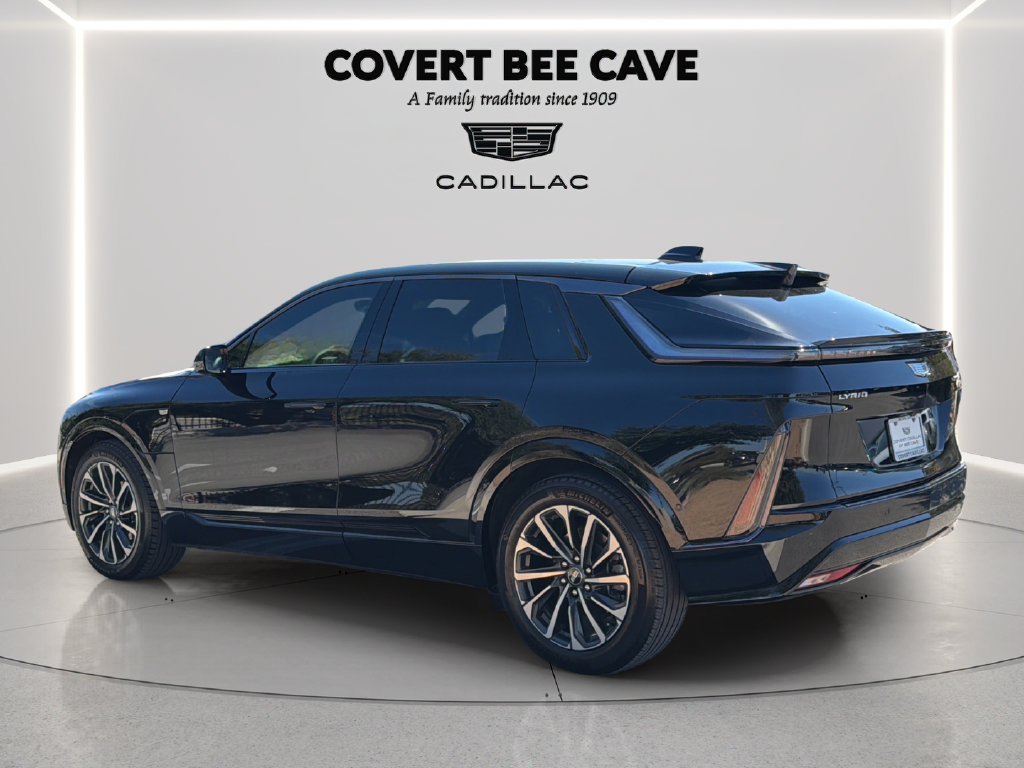 Certified 2024 Cadillac Lyriq Sport AWD/4WD image 5