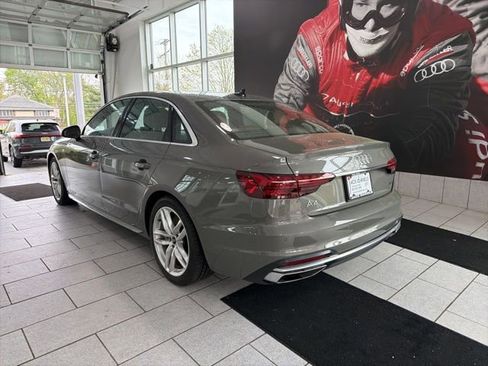 Used 2023 Audi A4 2.0T Premium w/ Convenience Package image 3