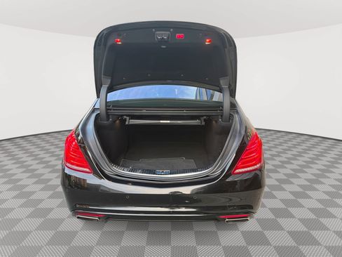 Used 2015 Mercedes-Benz S 550 Sedan image 21