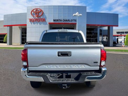 Used 2023 Toyota Tacoma SR5 RWD image 7