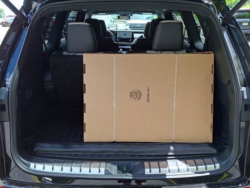 New 2026 Lexus TX 500h AWD image 16