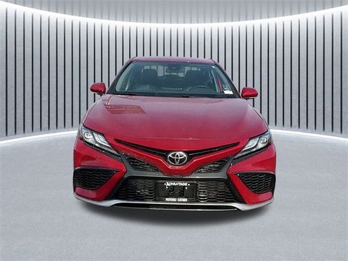 Used 2023 Toyota Camry XSE image 10