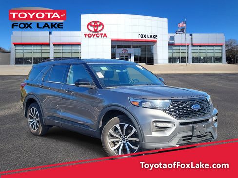 Used 2022 Ford Explorer ST-Line image 1