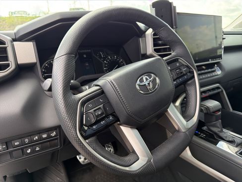 Used 2023 Toyota Tundra Limited w/ TRD Off-Road Package image 17