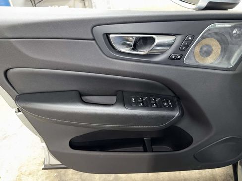 Used 2018 Volvo XC60 T6 Inscription w/ Convenience Package AWD/4WD image 20