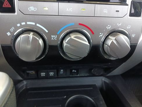Used 2021 Toyota Tundra SR5 AWD/4WD image 23