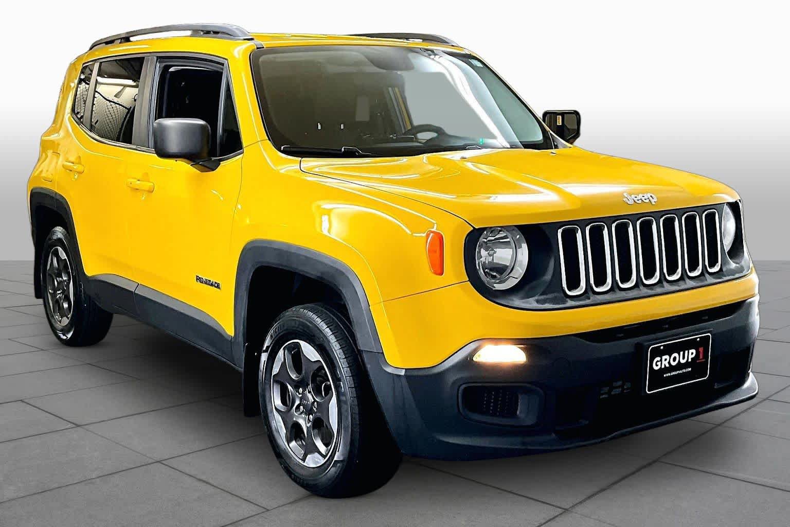 Used 2017 Jeep Renegade Sport w/ Power & Air Group AWD/4WD image 3