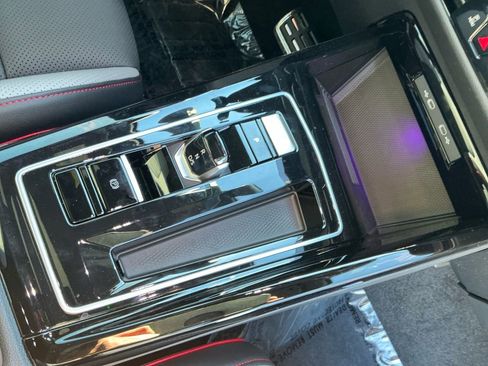 New 2026 Volkswagen GTI SE image 18