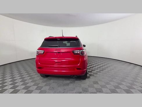 Used 2022 Jeep Compass Limited AWD/4WD image 43