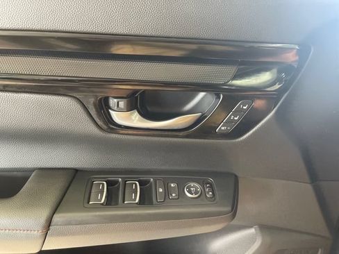 Used 2024 Honda CR-V Sport Touring image 17