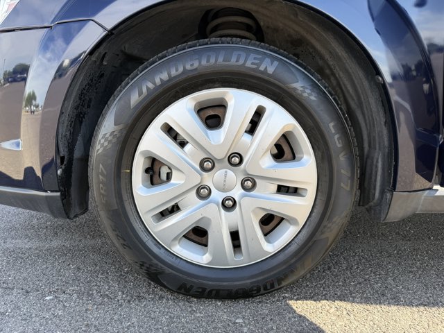 Used 2019 Dodge Journey SE FWD image 25