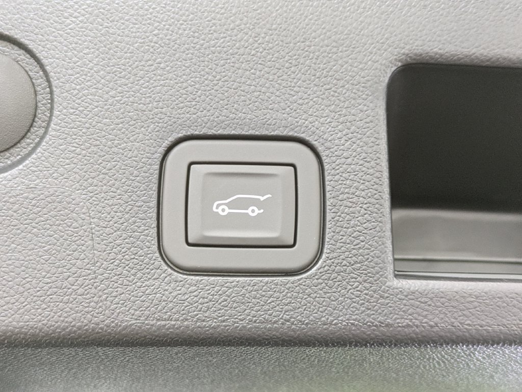 New 2026 GMC Terrain AT4 AWD/4WD image 16