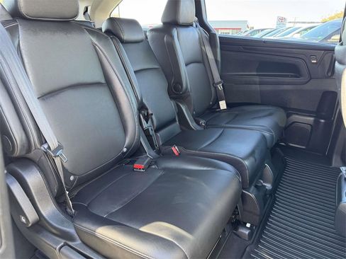 Used 2023 Honda Odyssey Touring image 14