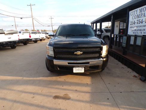 Used 2010 Chevrolet Silverado 1500 LT w/ Texas Edition image 2