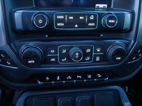 Used 2015 Chevrolet Silverado 1500 LTZ Z71 image 23