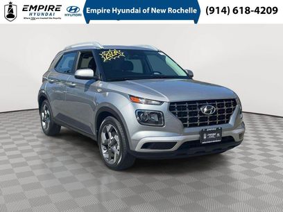 Used 2024 Hyundai Venue SEL
