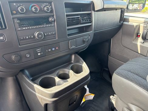 Used 2025 GMC Savana 2500 w/ Driver Convenience Package RWD image 13