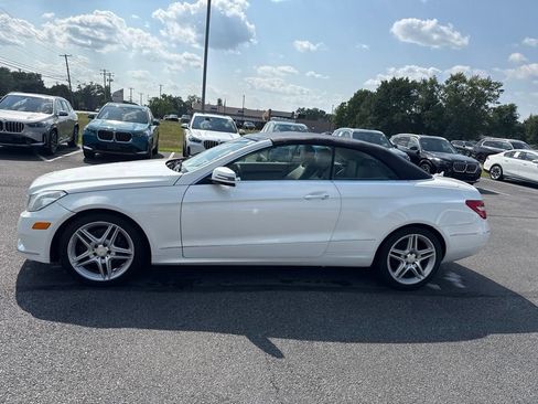 Used 2011 Mercedes-Benz E 350 Cabriolet image 4
