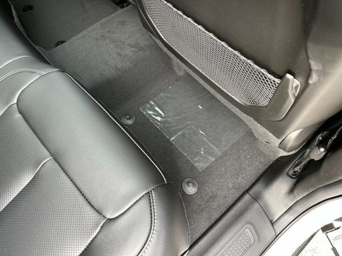 New 2026 Chrysler Pacifica Select image 18