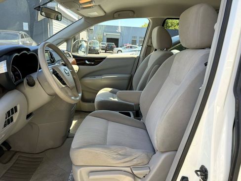 Used 2012 Nissan Quest SV FWD image 17
