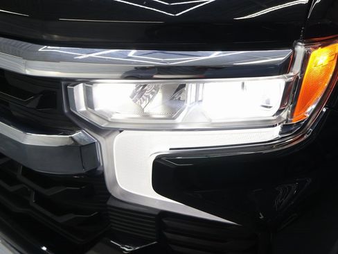 Used 2022 Chevrolet Silverado 1500 LT image 28